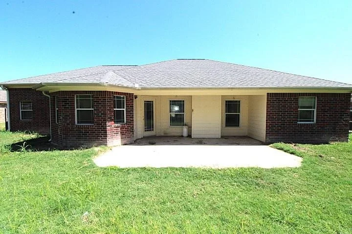 Photo of 2003 Walker Place BLVD