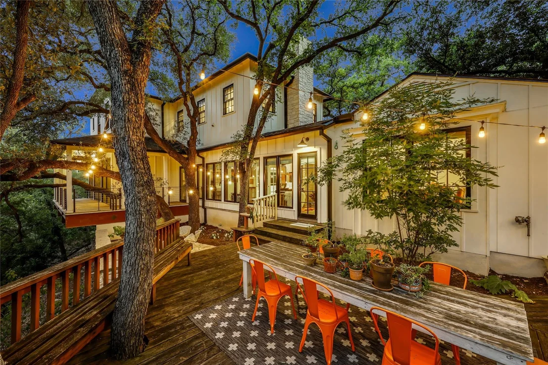 Photo of 1004 Gaston Ave
