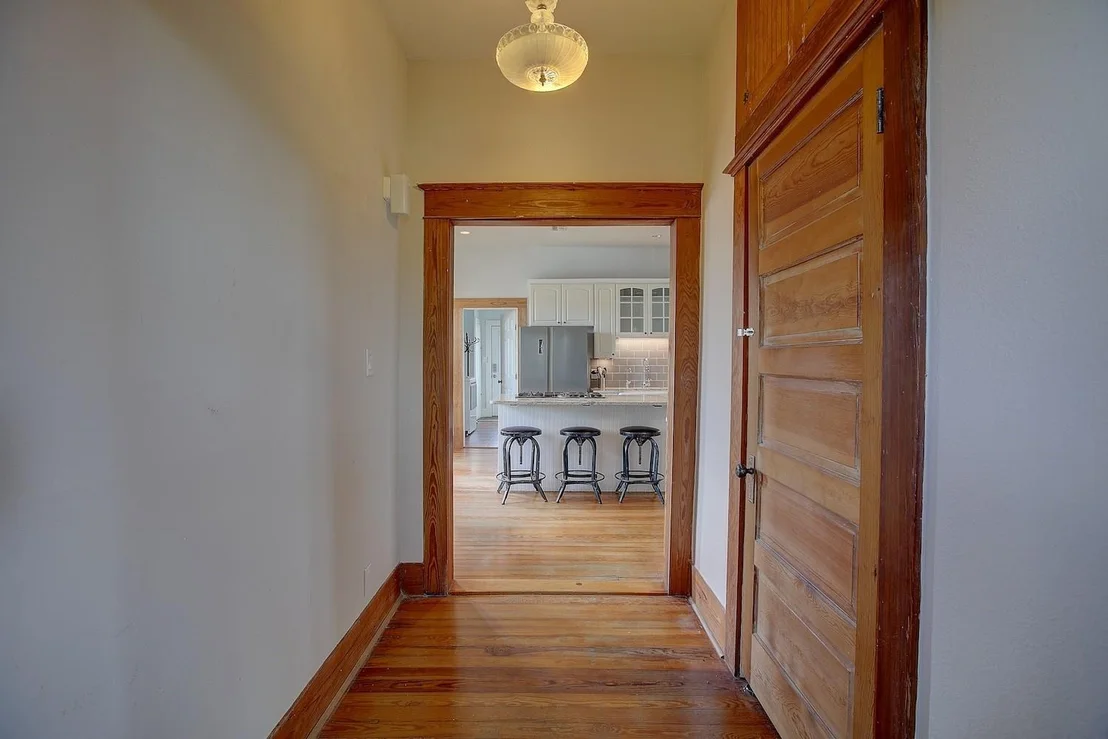 Photo of 11228 Parsons RD