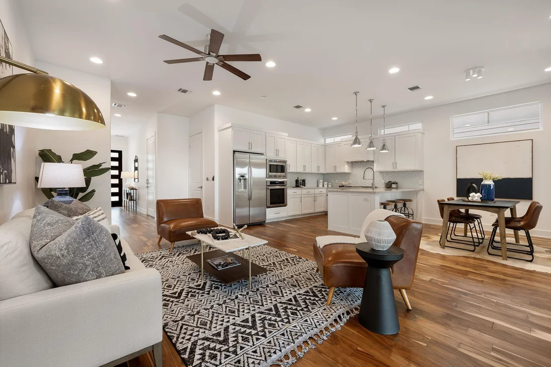 Photo of 1208 Kinney Ave