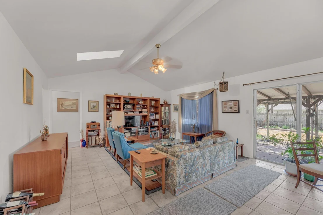 Photo of 3201 Foster LN
