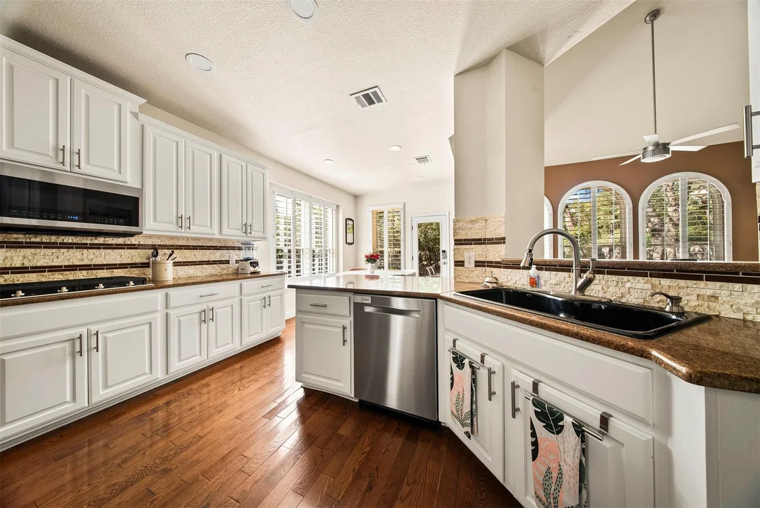Photo of 6720 Hansa LOOP