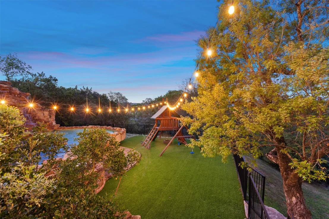 Photo of 29 Pascal LN