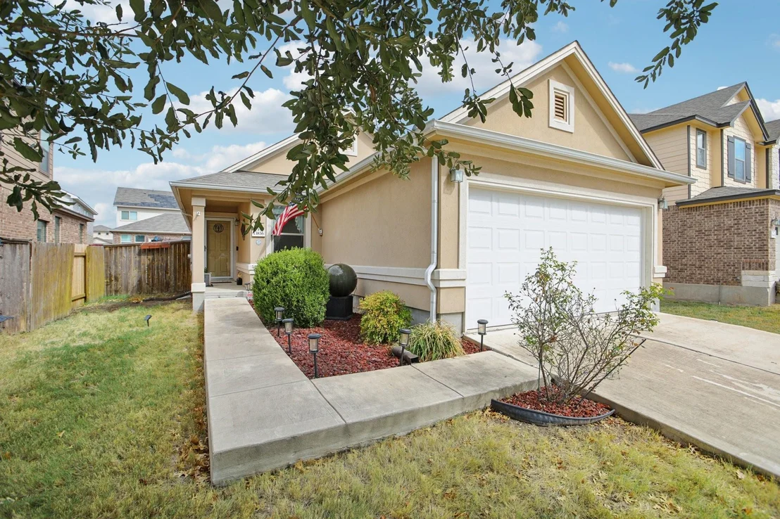 Photo of 13836 Fallsprings WAY