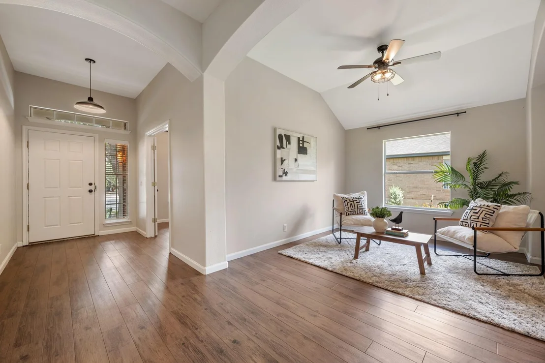 Photo of 712 Kingston Lacy BLVD