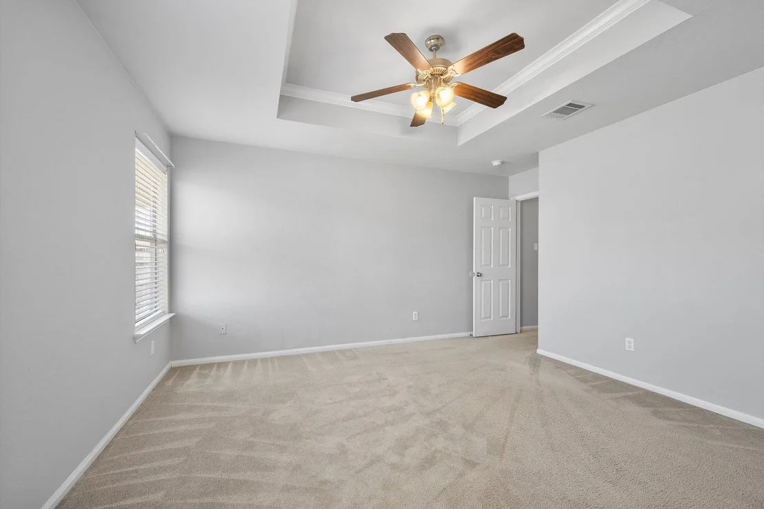 Photo of 411 Leo LN