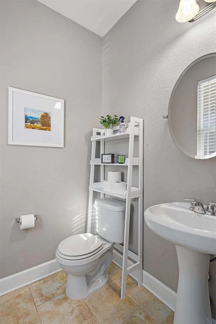 Photo of 1055 Toltec TRL