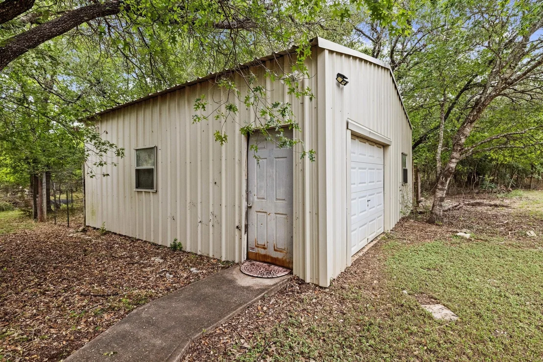 Photo of 745 County Road 270