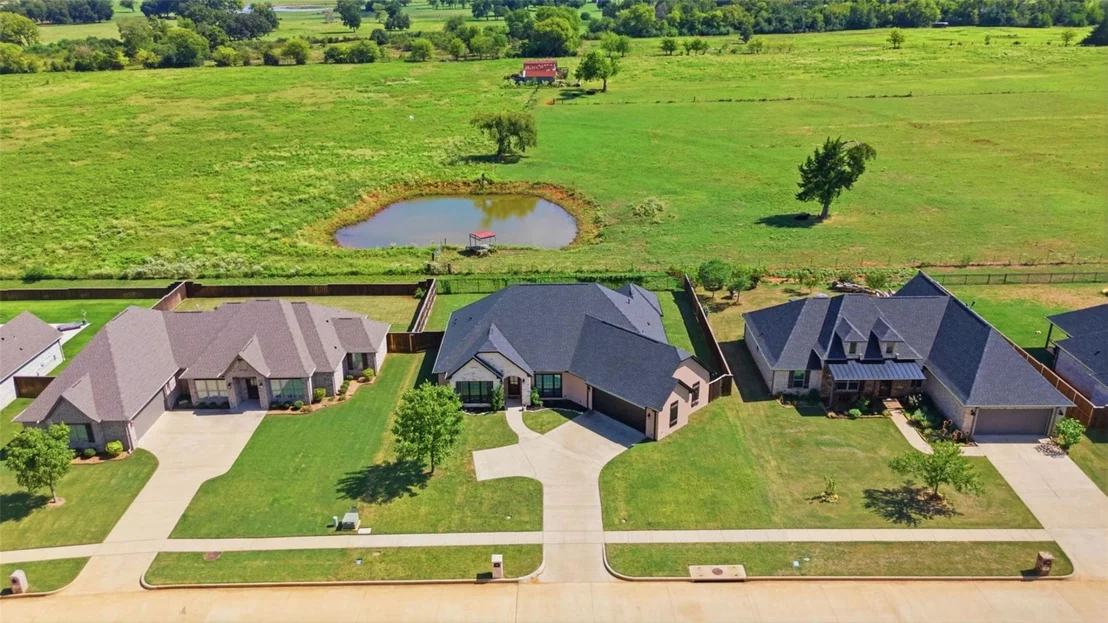 Photo of 264 Heritage WAY