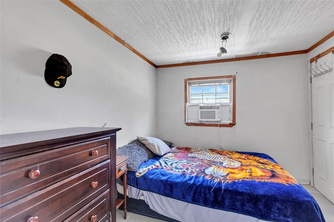 Photo of 101 E Ash ST