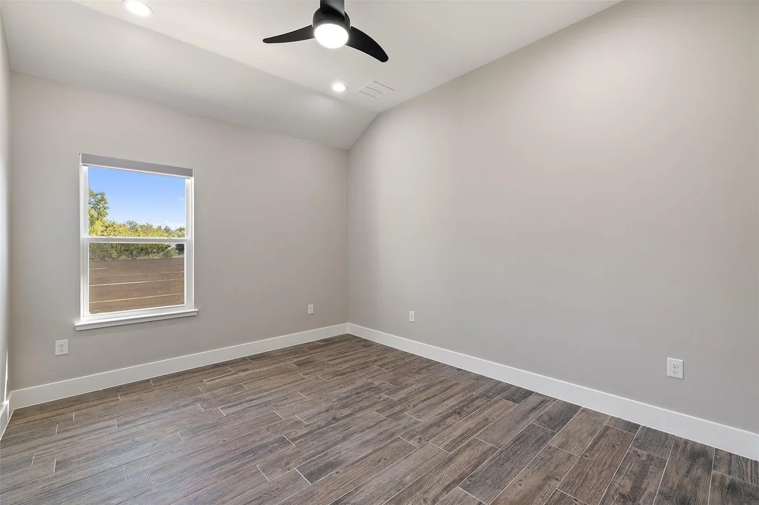 Photo of 704 Poe CIR