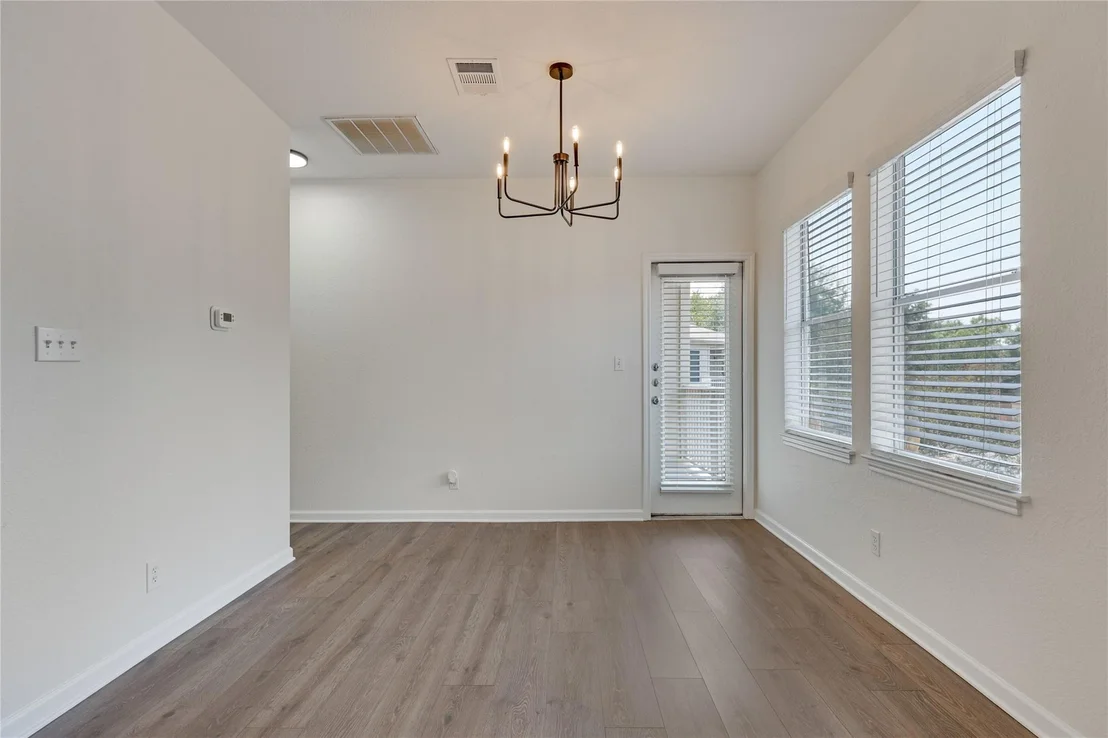 Photo of Unit 105 at 7501 Shadowridge Run