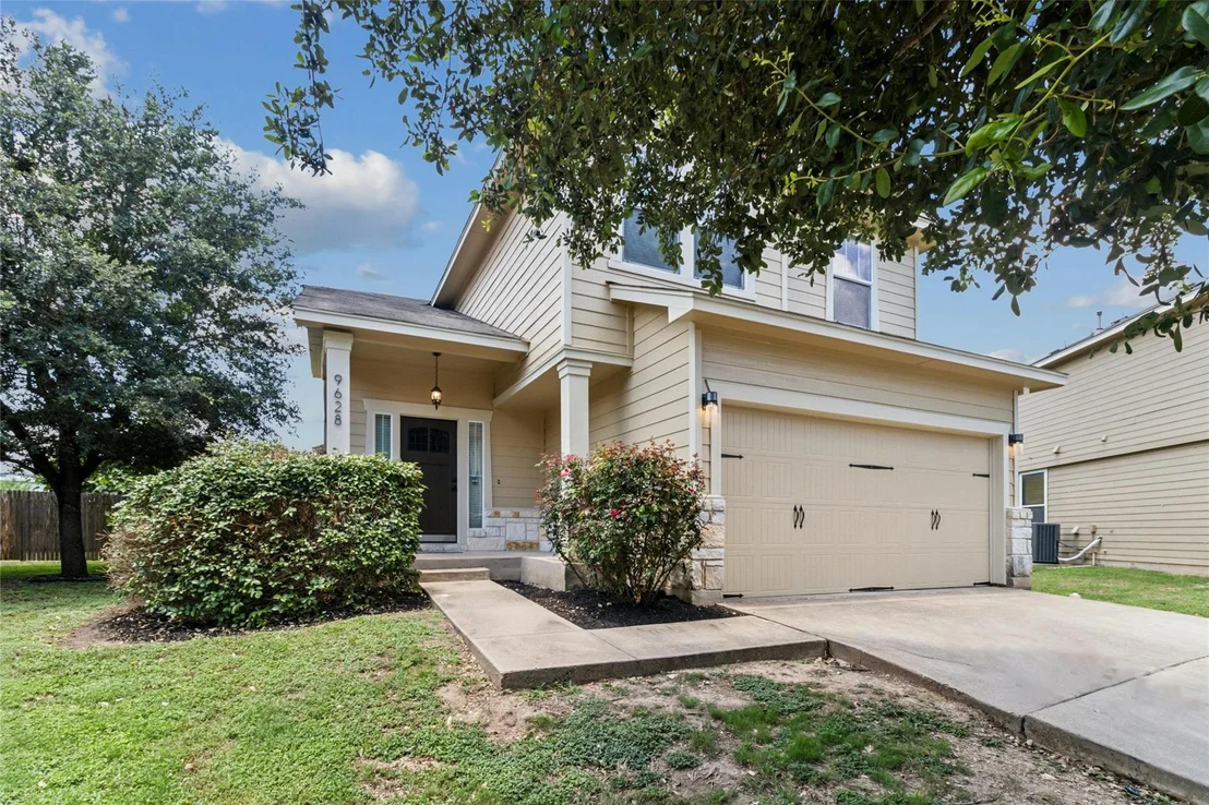 Photo of 9628 Beechnut DR