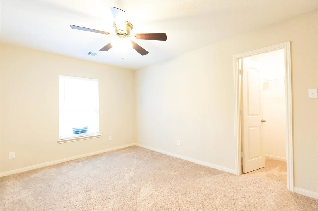 Photo of 1458 Violet LN