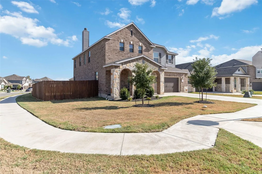 Photo of 101 Redcliff PATH