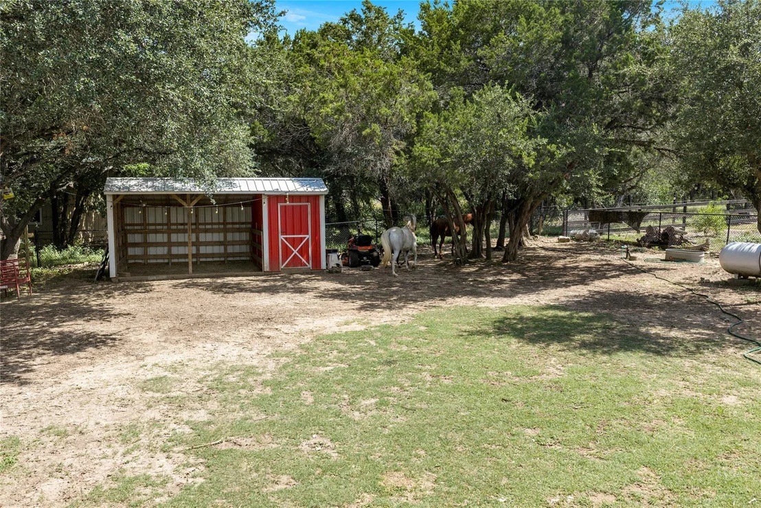 Photo of 23224 Nameless RD
