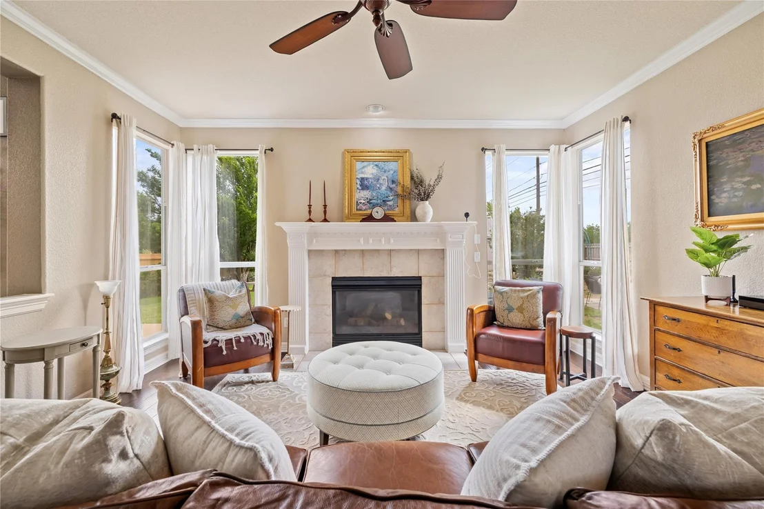 Photo of 100 S Ridge CIR