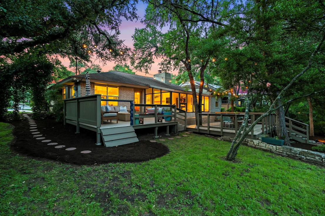 Photo of 1905 Barton Hills DR