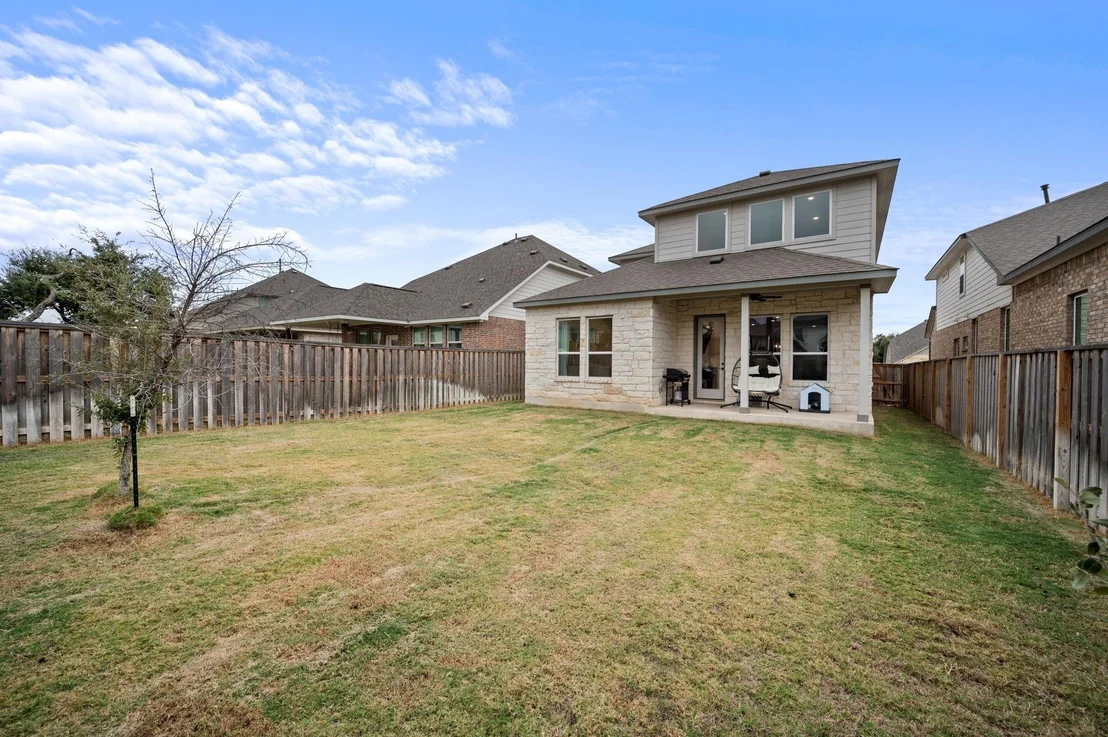 Photo of 1329 Kneehigh LN