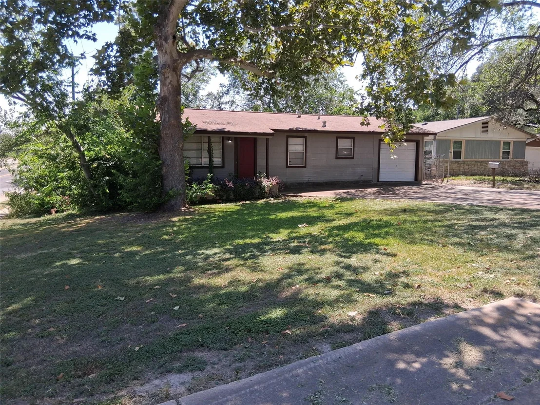 Photo of 601 Orland BLVD