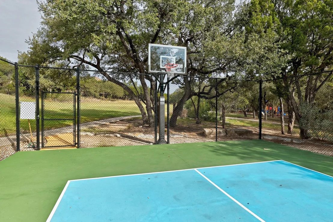 Photo of 6909 Sunset Ridge