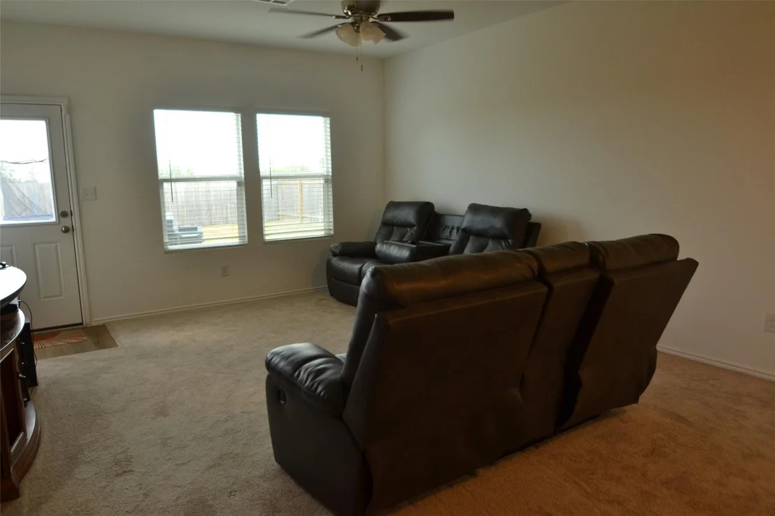 Photo of 600 Clear Sky DR