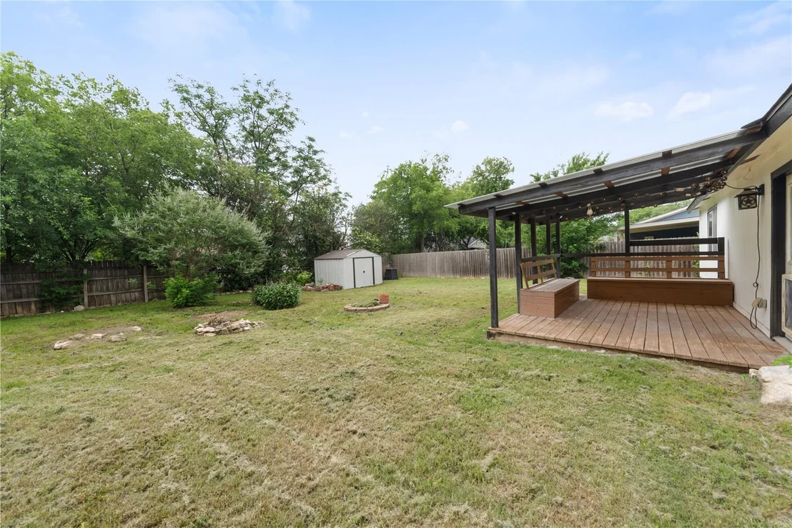 Photo of 1904 Heathwood CIR