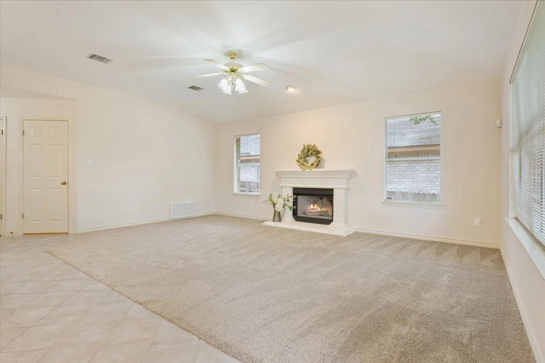 Photo of 2601 Grist LN
