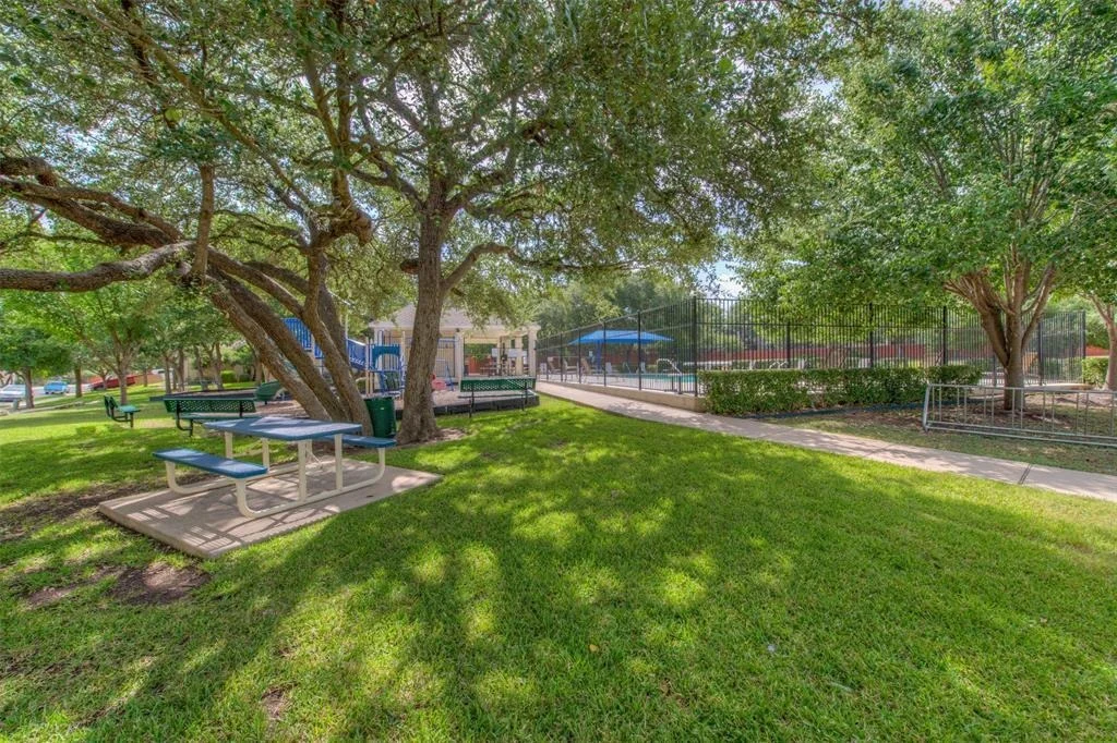 Photo of 11101 Visa Rose DR