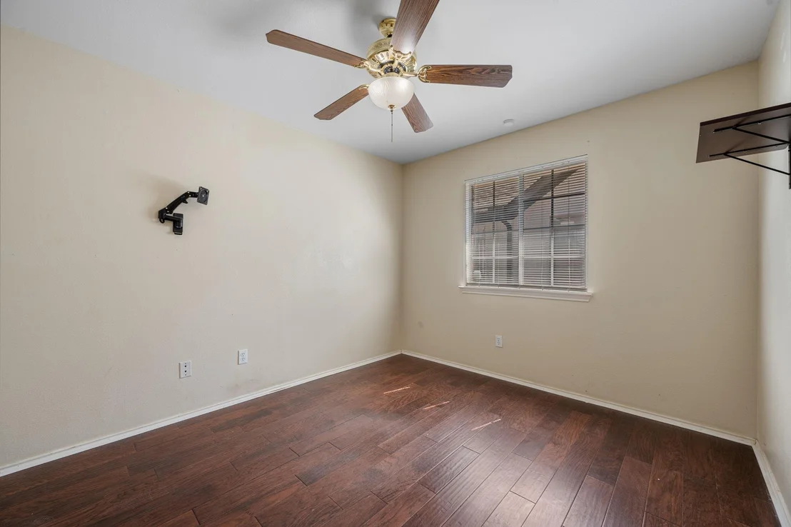 Photo of 1110 Hatteras DR