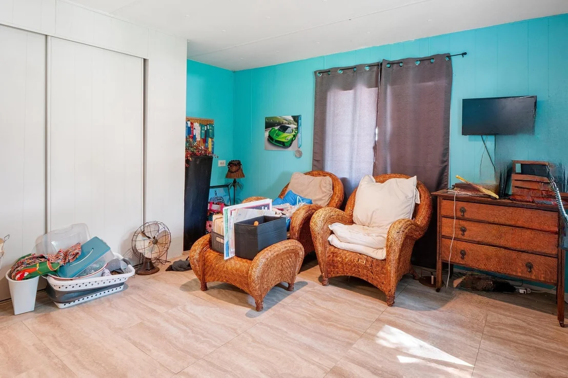 Photo of 213 Taylor DR