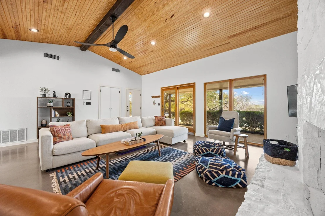 Photo of 3807 Cedar GLN