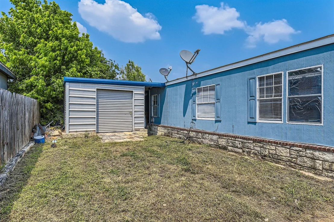 Photo of 7621 NORTHVIEW LN