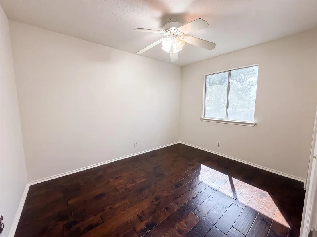 Photo of 5810 Vasey BLVD