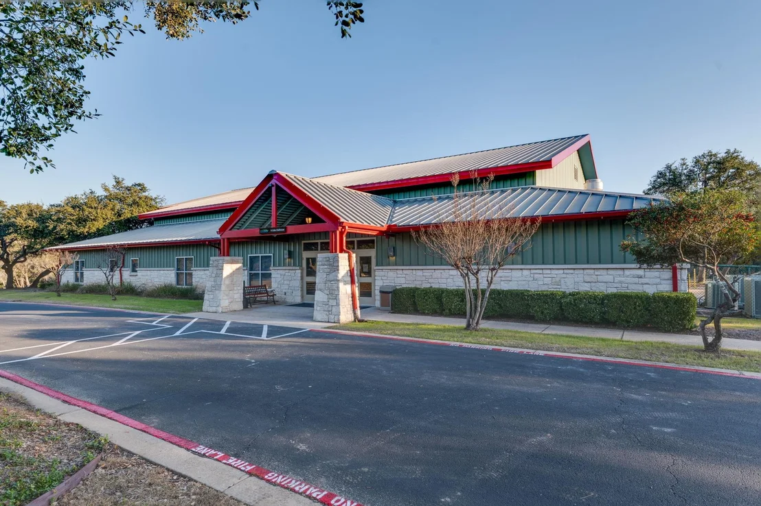 Photo of 7020 Live Oak DR