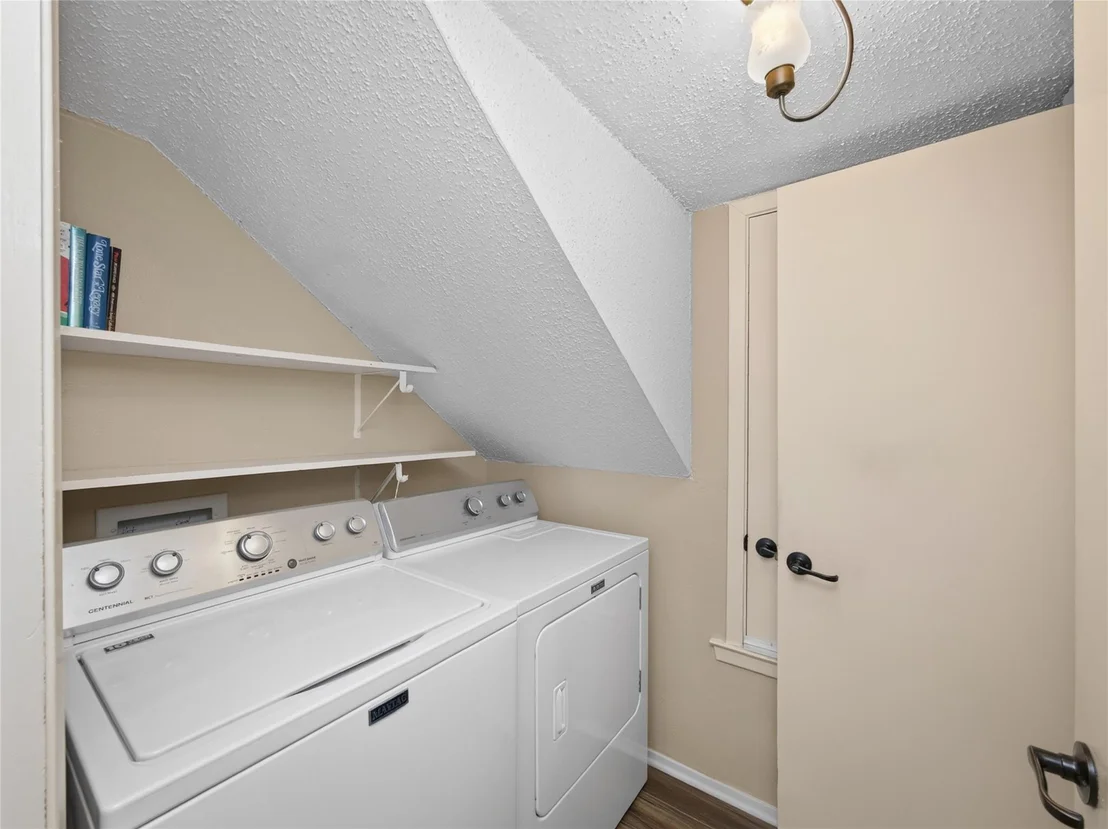 Photo of 12901 Sherbourne ST