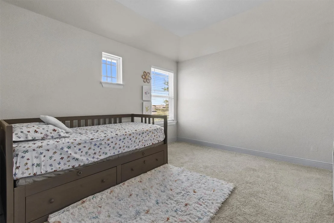 Photo of 324 Gaida LOOP