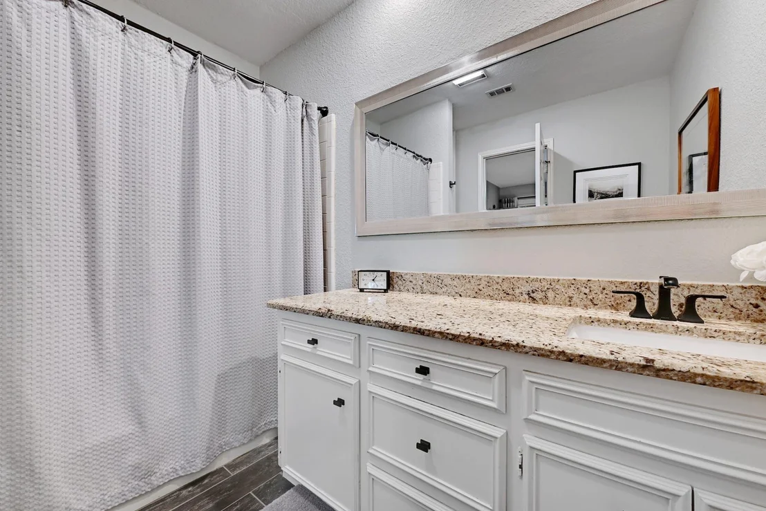 Photo of Unit C at 11133 Pinehurst DR
