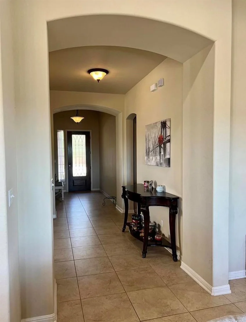 Photo of 4213 Gandara BND