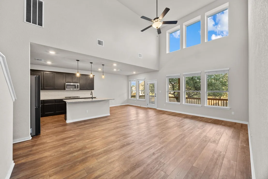 Photo of 324 Autumn Oak WAY