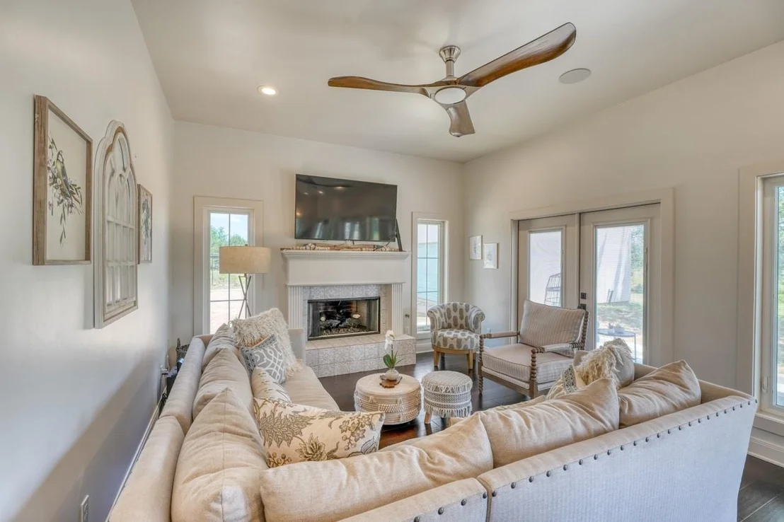 Photo of 301 Twisted Oak DR