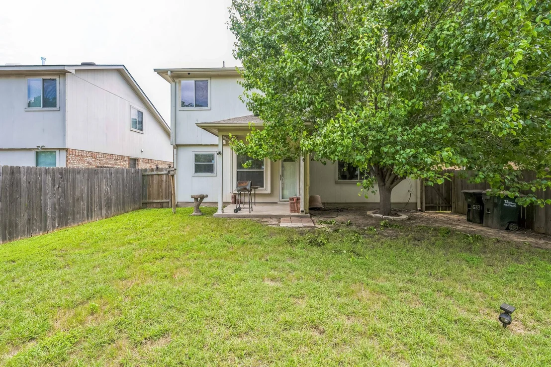 Photo of 633 Sweet Leaf LN