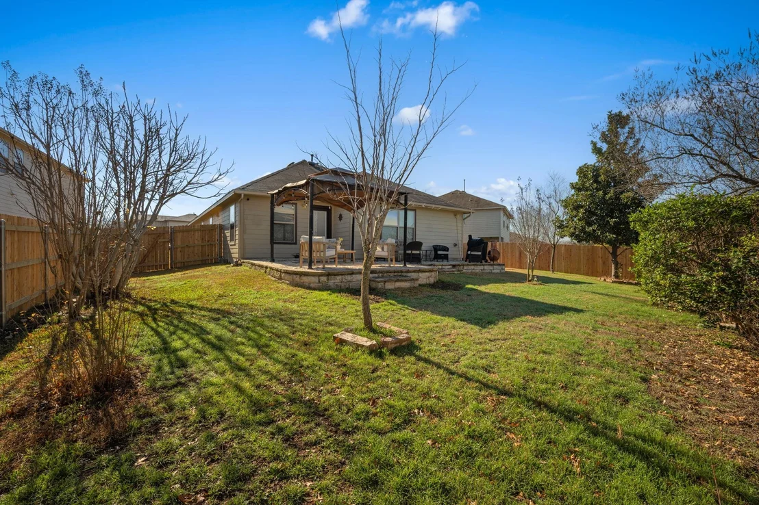 Photo of 10304 Lone Pine LN