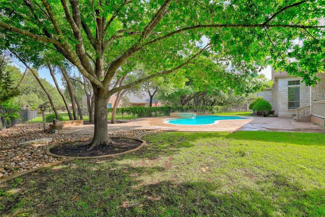 Photo of 110 Woodall DR