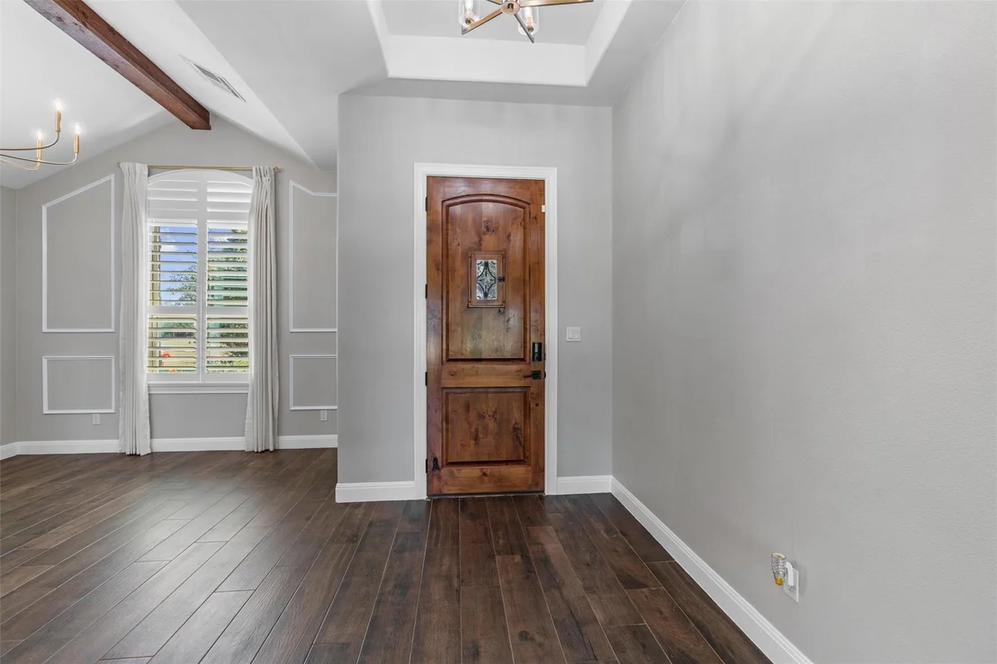 Photo of 152 Whitney Woods CIR