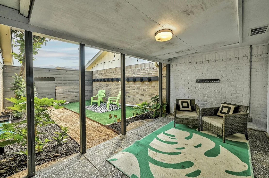 Photo of 11131 Pinehurst DR