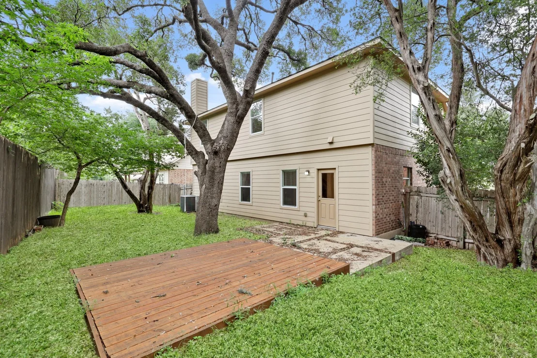 Photo of 813 Kevin Taylor DR