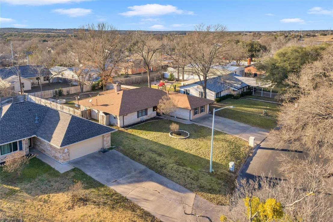 Photo of 213 Corder LN