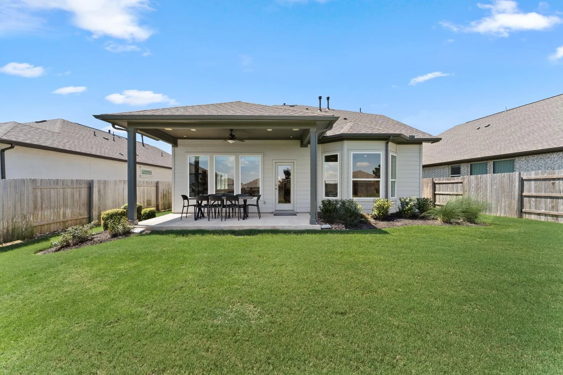 Photo of 6512 Velvet Leaf LN