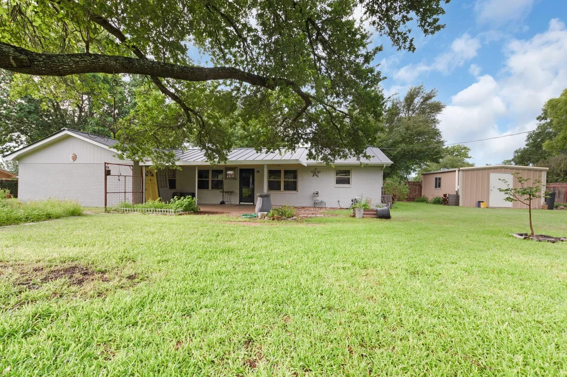 Photo of 310 Cardinal LN